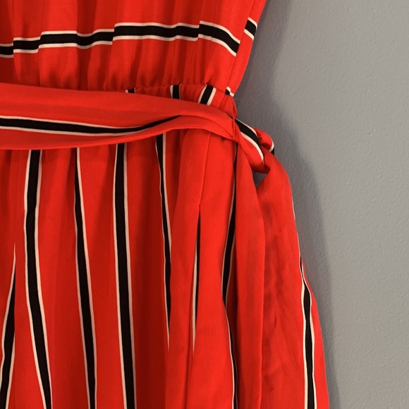 Express Jumpsuit Size XS Elastic Waist Tie Belt Red Striped Side Pockets NWT - Picture 9 of 14